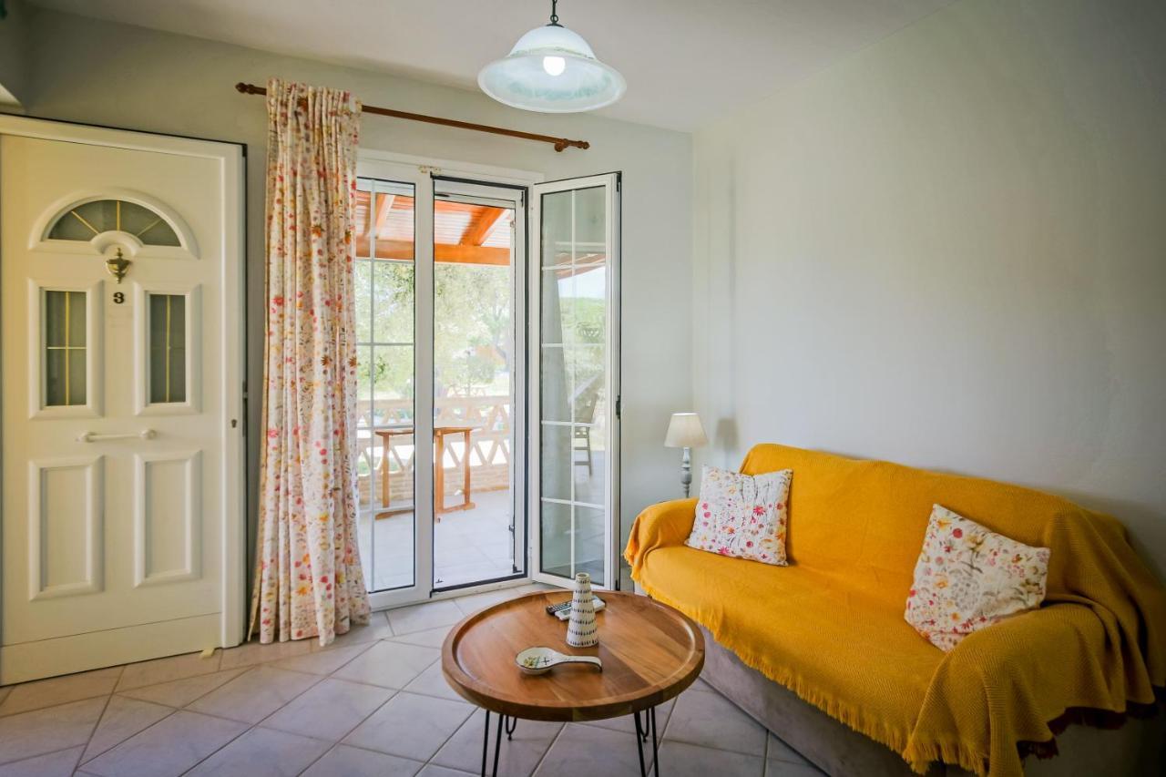 Porto Gerakas Villas วาซิลิคอส ภายนอก รูปภาพ