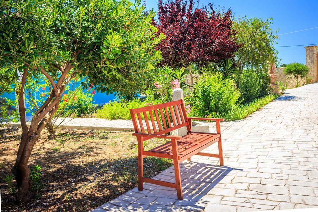 Porto Gerakas Villas วาซิลิคอส ภายนอก รูปภาพ
