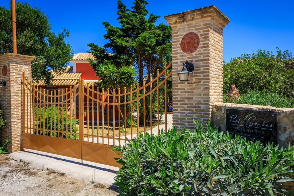 Porto Gerakas Villas วาซิลิคอส ภายนอก รูปภาพ